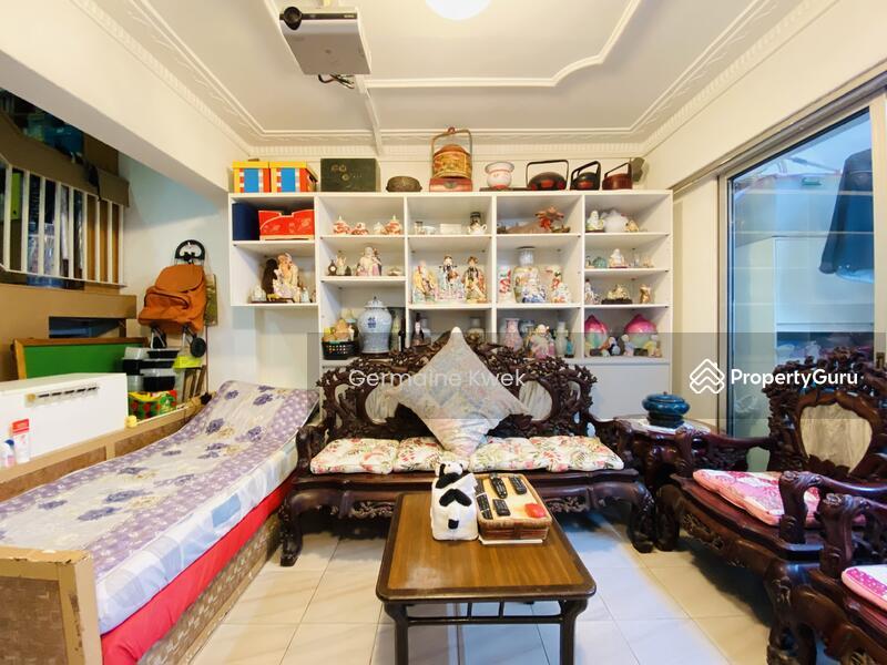 HDB Flat for Sale, 115 Clementi Street 13, SGD 1,090,000 | 99-year lease