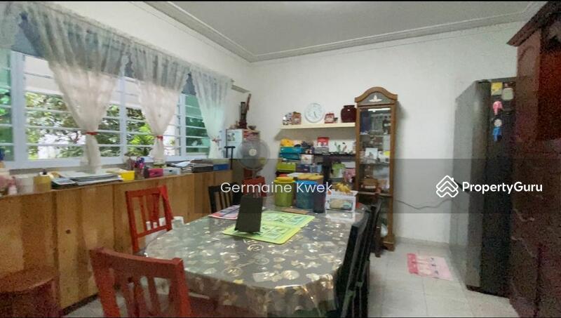 HDB Flat for Sale, 115 Clementi Street 13, SGD 1,090,000 | 99-year lease