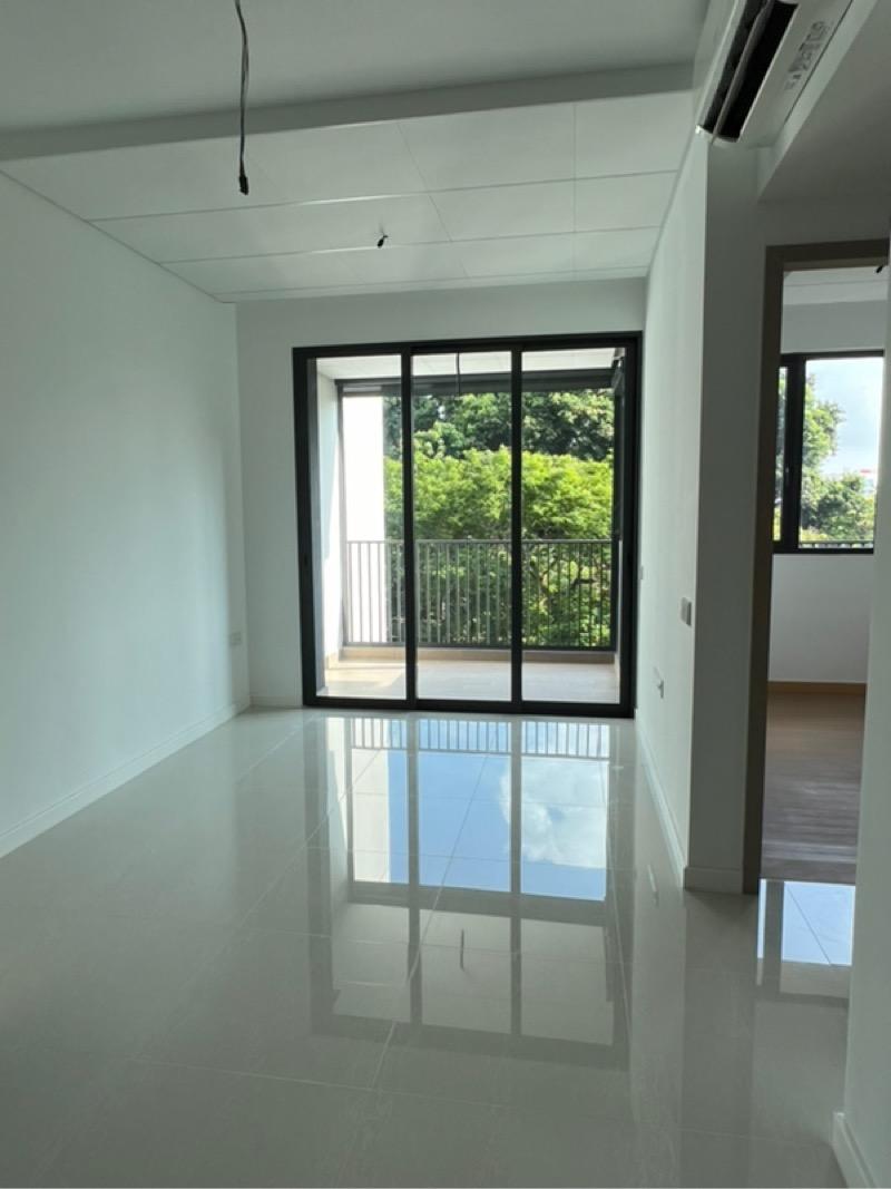 Condominium for Sale, Treasure at Tampines Condominium For Sale, $1,178,000, 2 Bed 2 Bath 678 sqft $1,737.00 psf, SGD 1,178,000 | 99-year Leasehold