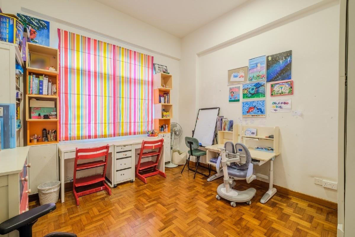 Condominium for Sale, DUCHESS CREST Condominium For Sale, $3,500,000, 4 Bed 3 Bath 1,882 sqft $1,860.00 psf, SGD 3,500,000 | 99-year Leasehold