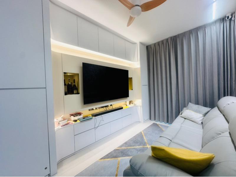 Condominium for Sale, Renovated 2bdrm Premium  Condominium For Sale, $1,168,000, 2 Bed 2 Bath 678 sqft $1,723.00 psf, SGD 1,168,000 | 99-year Leasehold
