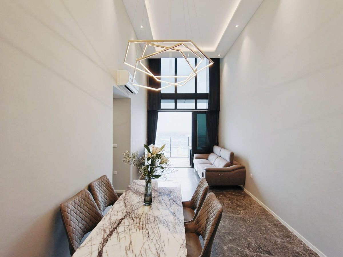Condominium for Sale, Avenue South Residence Condominium For Sale, $3,250,000, 3 Bed 2 Bath 1,302 sqft $2,496.00 psf, SGD 3,250,000 | 99-year Leasehold