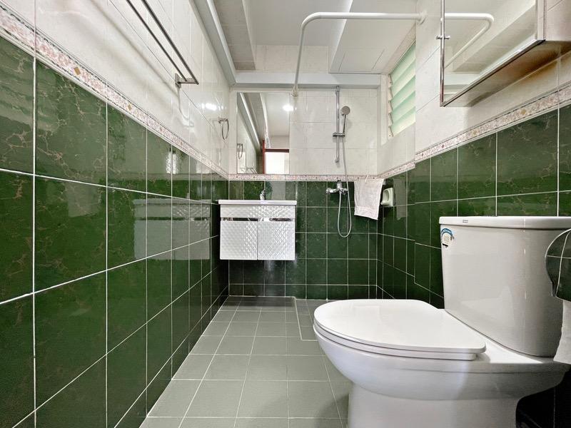 Apartment for Sale, Melville Park Apartment For Sale, $900,000, 2 Bed 2 Bath 969 sqft $929.00 psf, SGD 900,000 | 99-year Leasehold