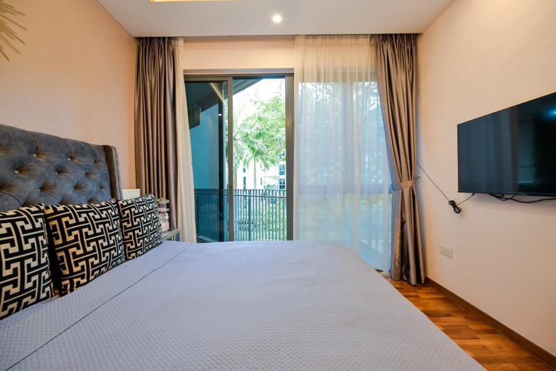 Condominium for Sale: D17, 506893
