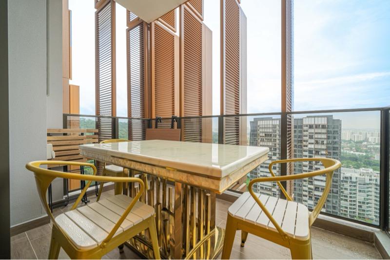 Condominium for Sale, Midwood Condominium For Sale, $1,450,000, 2 Bed 2 Bath 689 sqft $2,105.00 psf, SGD 1,450,000 | 99-year Leasehold