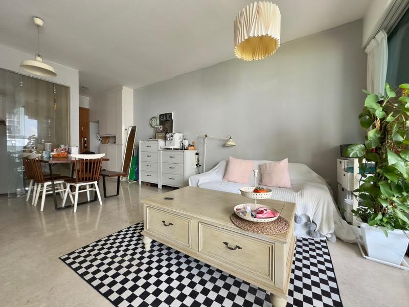 Condominium for Sale, Waterfront Key Condominium For Sale, $2,300,000, 3 Bed 3 Bath 1,324 sqft $1,737.00 psf, SGD 2,300,000
