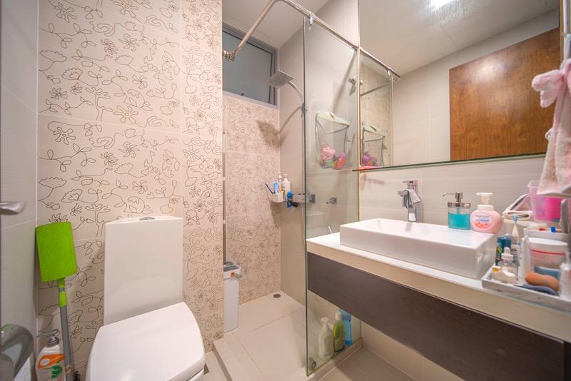 Condominium for Sale, Jardin Condominium For Sale, $2,300,000, 3 Bed 2 Bath 1,098 sqft $2,095.00 psf, SGD 2,300,000 | Freehold