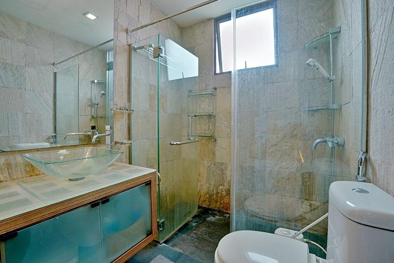 Condominium for Sale, Parc Oasis Condominium For Sale, $2,080,000, 4 Bed 3 Bath 1,506 sqft $1,381.00 psf, SGD 2,080,000 | 99-year Leasehold