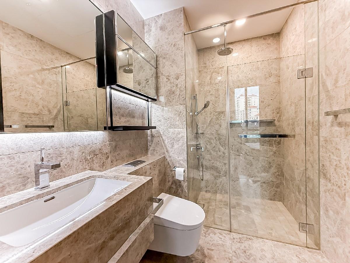 Apartment for Sale, Martin Modern Apartment For Sale, $1,999,000, 2 Bed 2 Bath 764 sqft $2,616.00 psf, SGD 1,999,000 | 99-year Leasehold