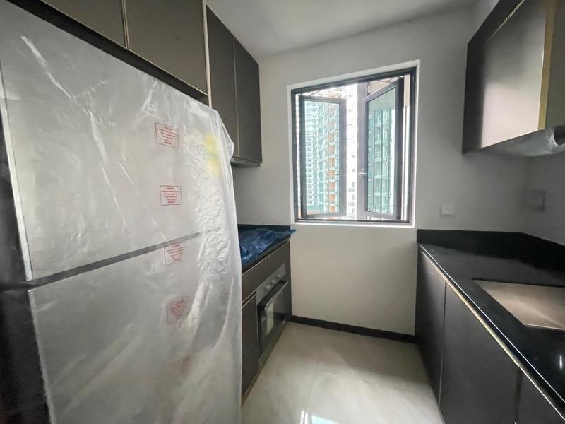 Condominium for Sale, Normanton Park Condominium For Sale, $1,900,000, 3 Bed 2 Bath 947 sqft $2,006.00 psf, SGD 1,900,000 | 99-year Leasehold