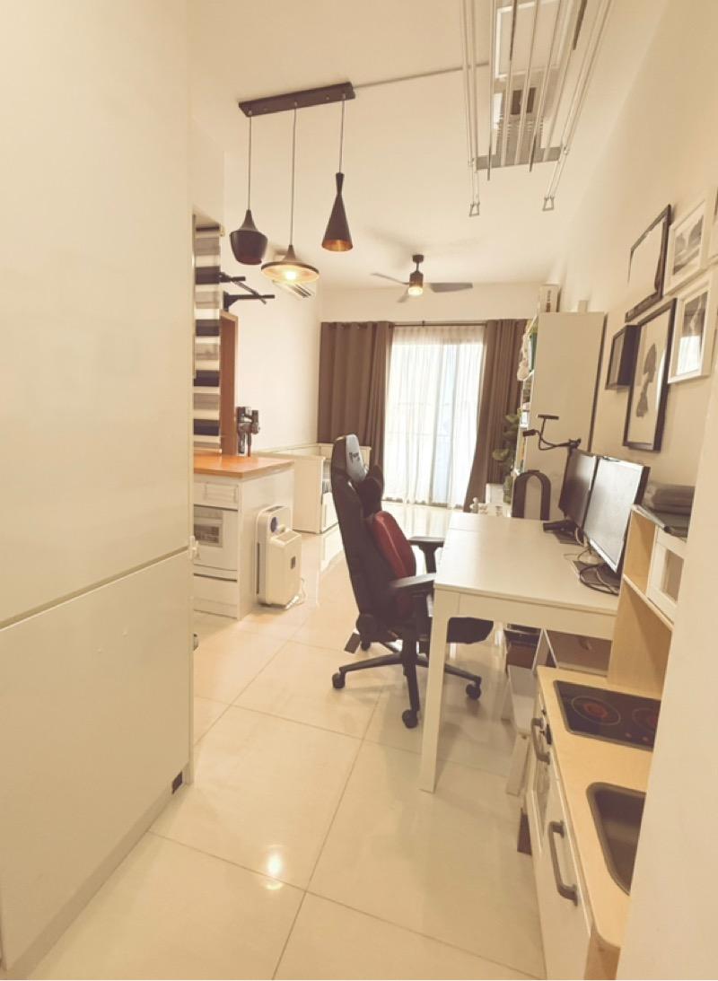 Prop-GPT: Condominium: D18 Pasir Ris Seastrand