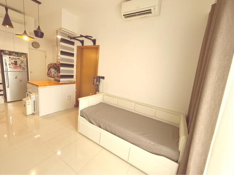 Condominium for Sale, Seastrand Condominium For Sale, $780,000, 1 Bed 1 Bath 581 sqft $1,343.00 psf, SGD 780,000 | 99-year Leasehold