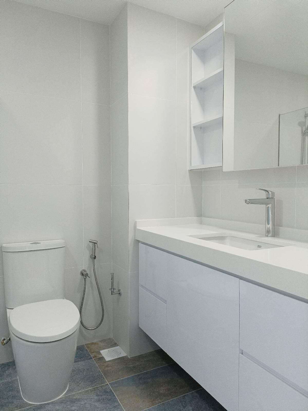Apartment for Sale, Maysprings Apartment For Sale, $1,199,000, 2 Bed 2 Bath 915 sqft $1,310.00 psf, SGD 1,199,000 | 99-year Leasehold