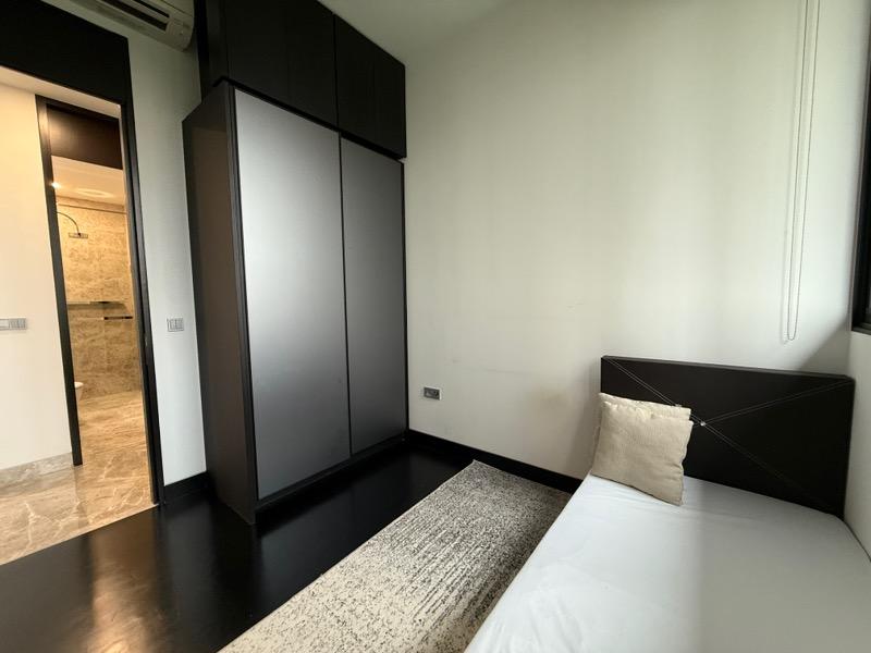 Apartment for Sale, Martin Modern Apartment For Sale, $1,999,999, 2 Bed 2 Bath 764 sqft $2,618.00 psf, SGD 1,999,999 | 99-year Leasehold