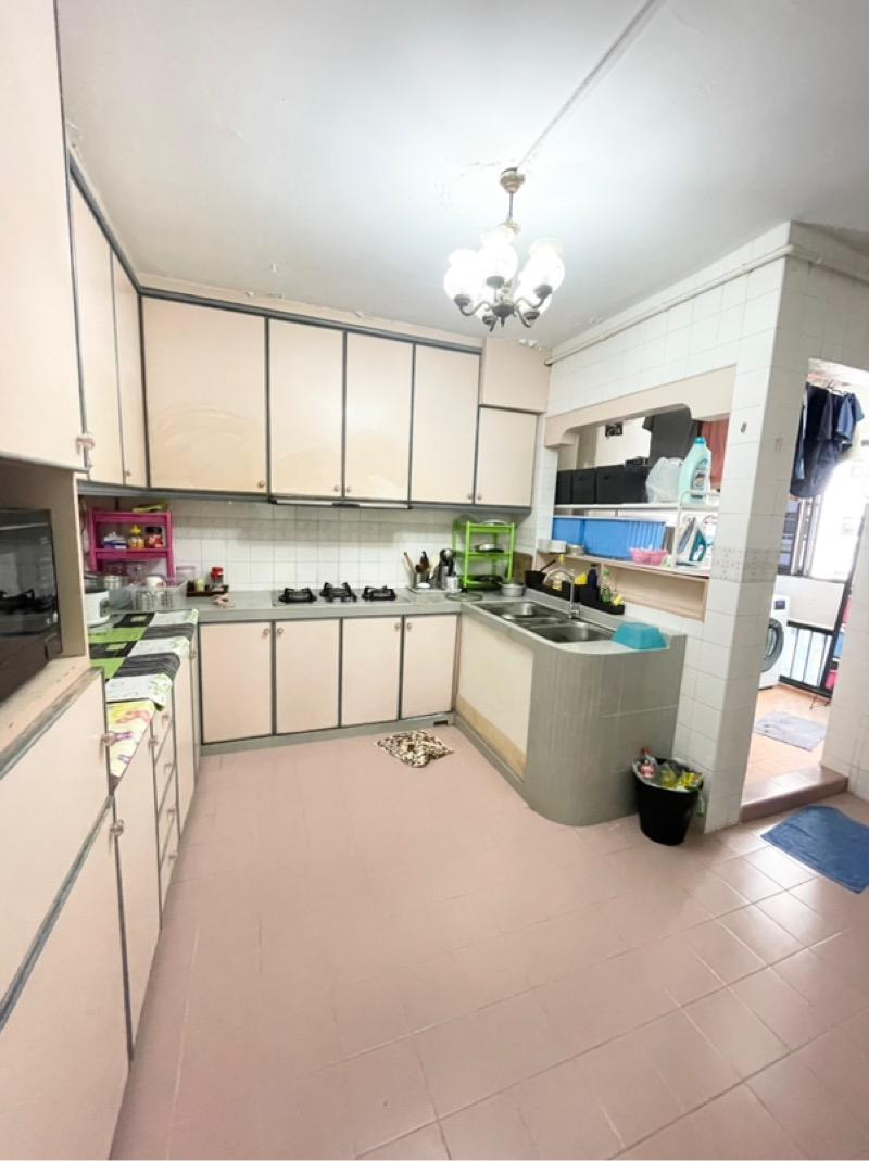 HDB Apartment for Sale, 758 Choa Chu Kang North 5 HDB Apartment For Sale, $850,000, 4 Bed 2 Bath 1,571 sqft $541.00 psf, SGD 850,000