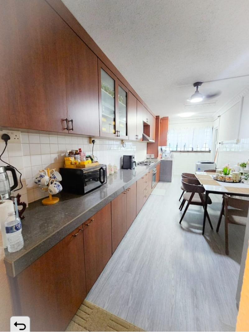 HDB Apartment for Sale, 440 Yishun Avenue 11 HDB Apartment For Sale, $580,000, 3 Bed 2 Bath 904 sqft $642.00 psf, SGD 580,000 | 99-year Leasehold
