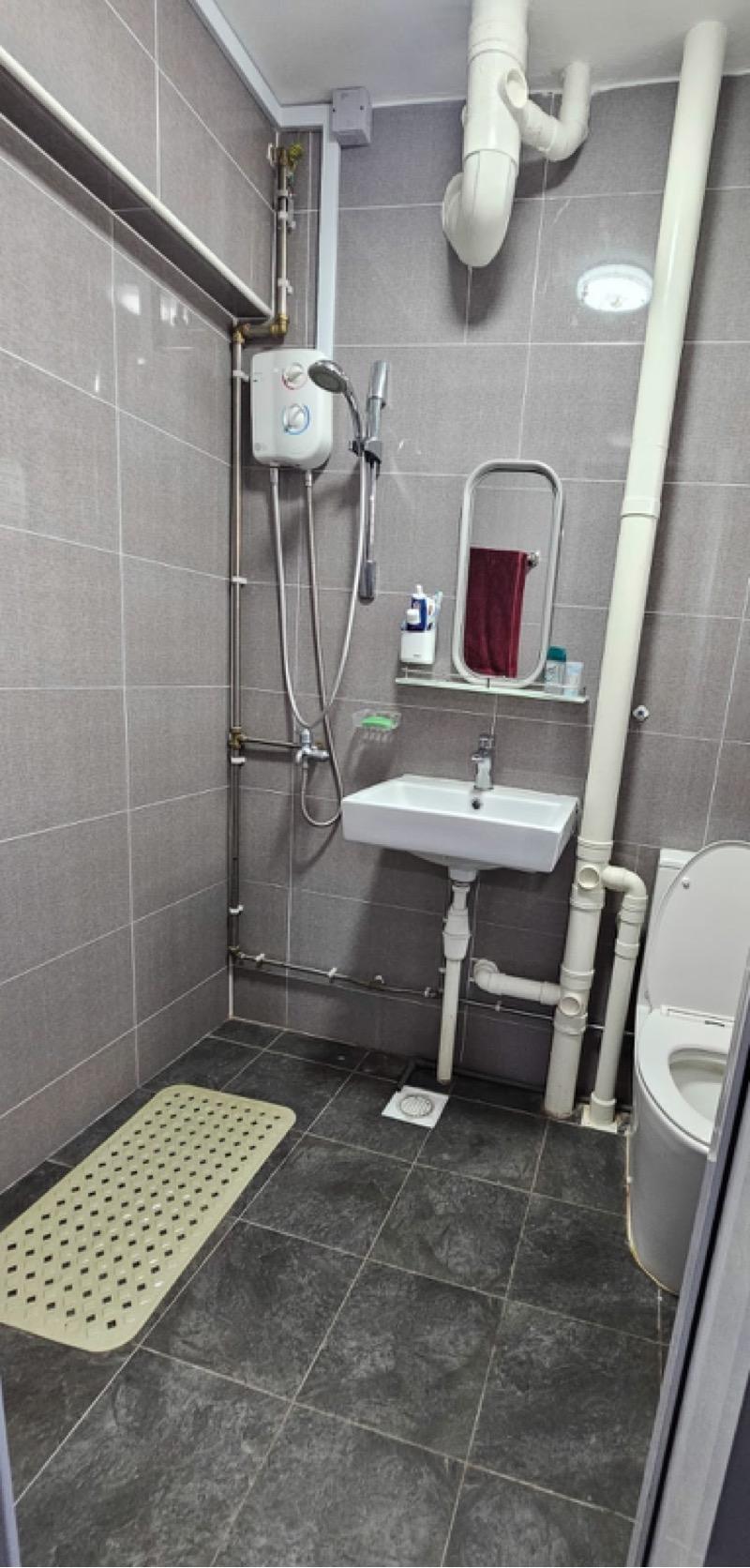 HDB Apartment for Sale, 440 Yishun Avenue 11 HDB Apartment For Sale, $580,000, 3 Bed 2 Bath 904 sqft $642.00 psf, SGD 580,000 | 99-year Leasehold