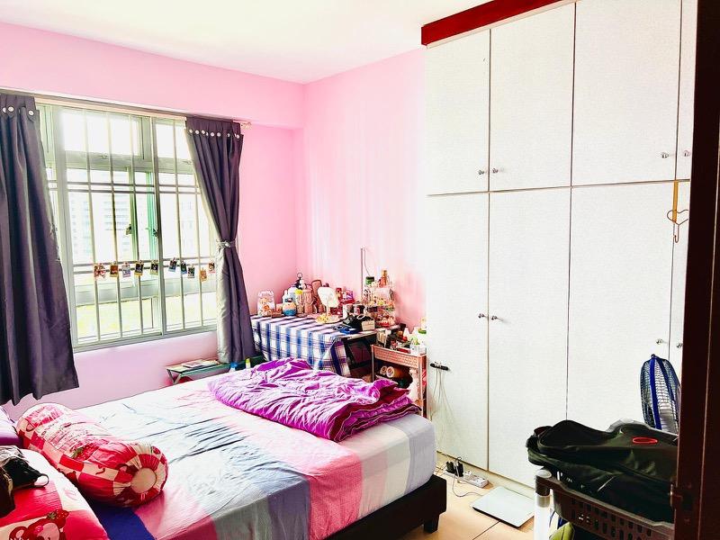 HDB Apartment for Sale, 209C Compassvale Lane HDB Apartment For Sale, $668,000, 3 Bed 2 Bath 990 sqft $675.00 psf, SGD 668,000 | 99-year Leasehold