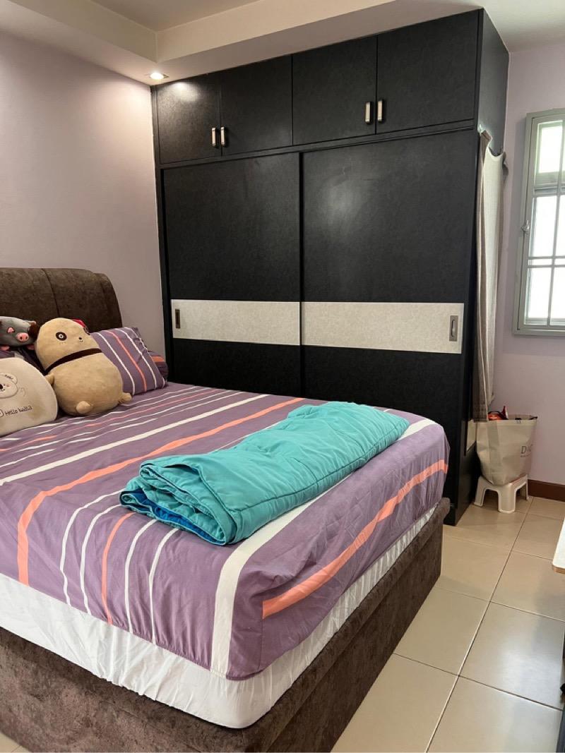 HDB Apartment for Sale, 209C Compassvale Lane HDB Apartment For Sale, $668,000, 3 Bed 2 Bath 990 sqft $675.00 psf, SGD 668,000 | 99-year Leasehold