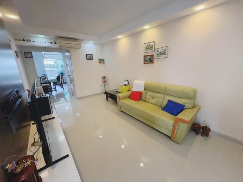 HDB Apartment for Sale, 833 Yishun Street 81 HDB Apartment For Sale, $480,000, 2 Bed 2 Bath 785 sqft $611.00 psf, SGD 480,000 | 99-year Leasehold