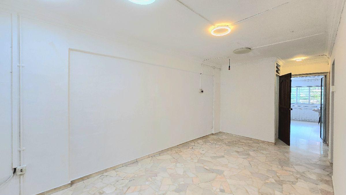 HDB Apartment for Sale. 