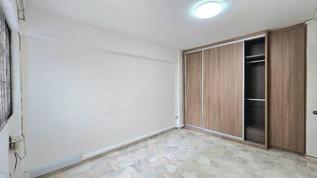 HDB Apartment for Sale. 