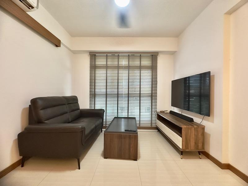 Prop-GPT: HDB Apartment: D19 Punggol 405B Northshore Drive