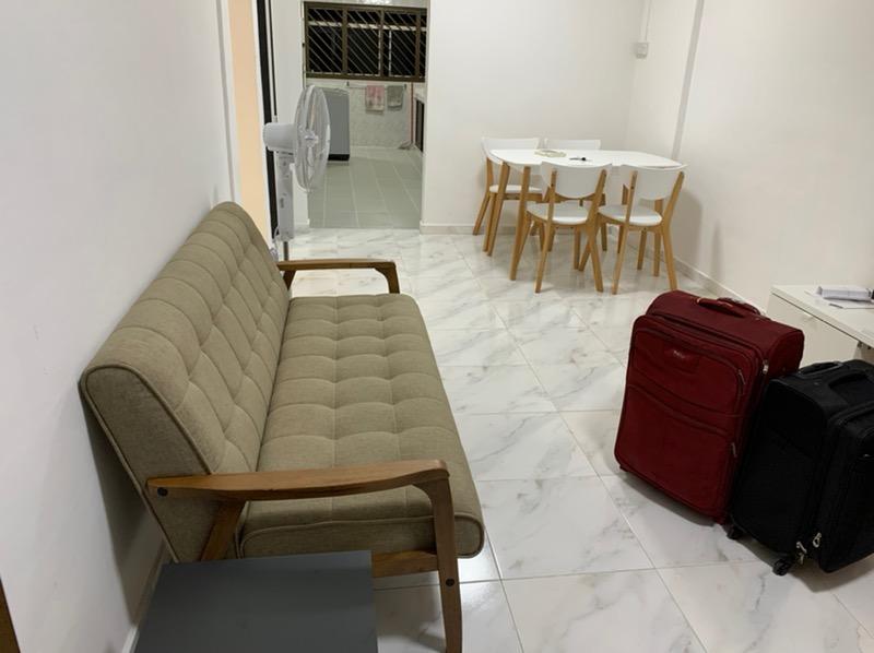 Prop-GPT: HDB Apartment: D05  703 West Coast Road