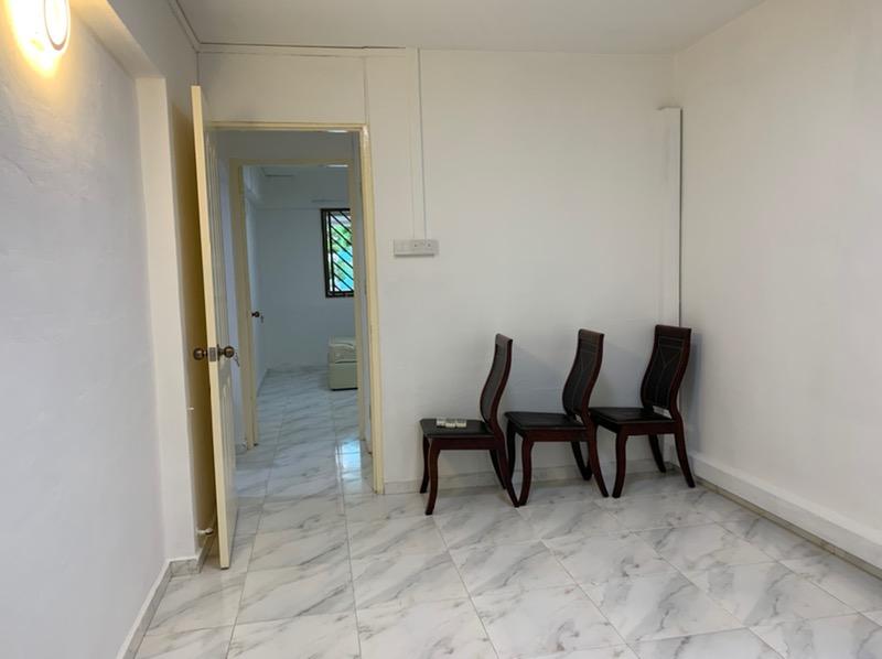 HDB Apartment for Sale. 
