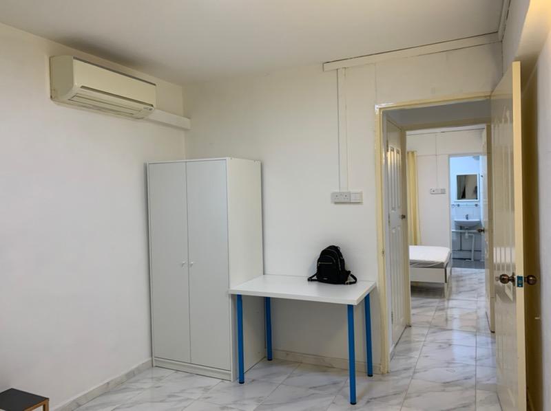 HDB Apartment for Sale. 