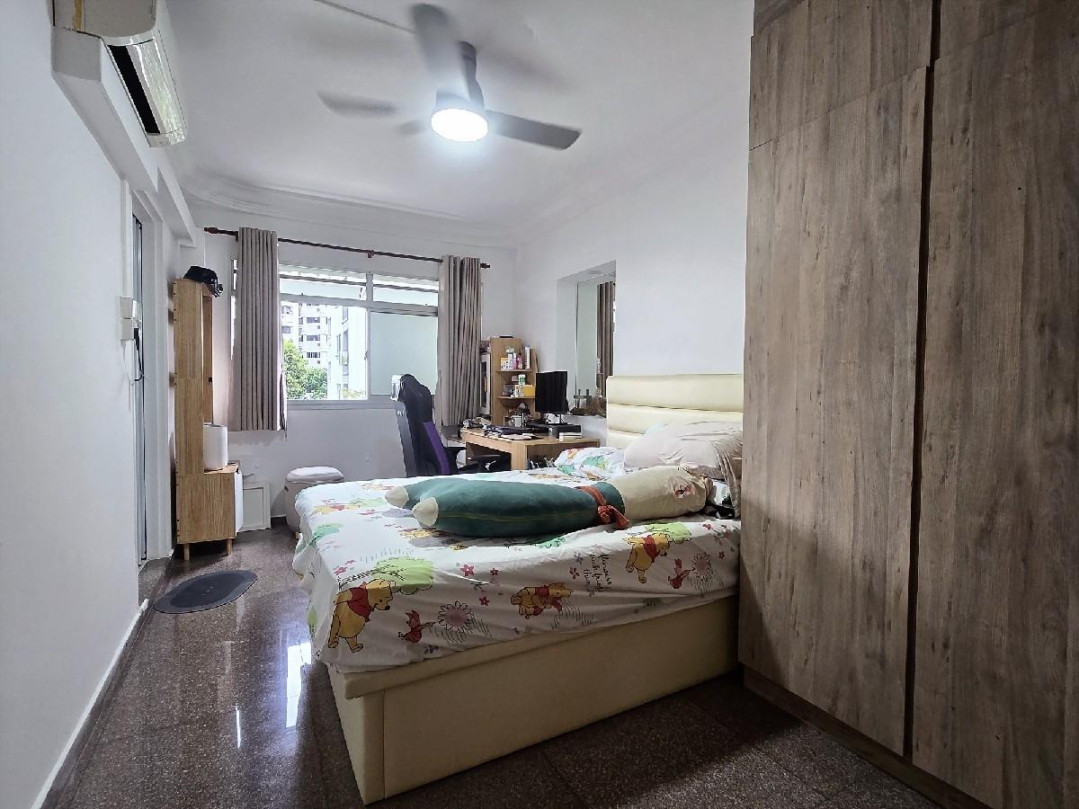 HDB Apartment for Sale, 288C Bukit Batok Street 25 HDB Apartment For Sale, $580,000, 3 Bed 2 Bath 969 sqft $599.00 psf, SGD 580,000 | 99-year Leasehold