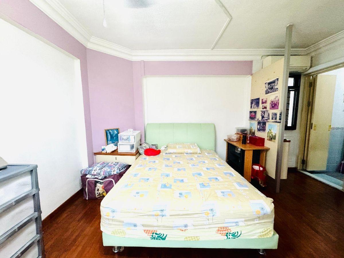HDB Apartment for Sale, 585 Woodlands Drive 16 HDB Apartment For Sale, $630,000, 3 Bed 2 Bath 1,195 sqft $527.00 psf, SGD 630,000 | 99-year Leasehold