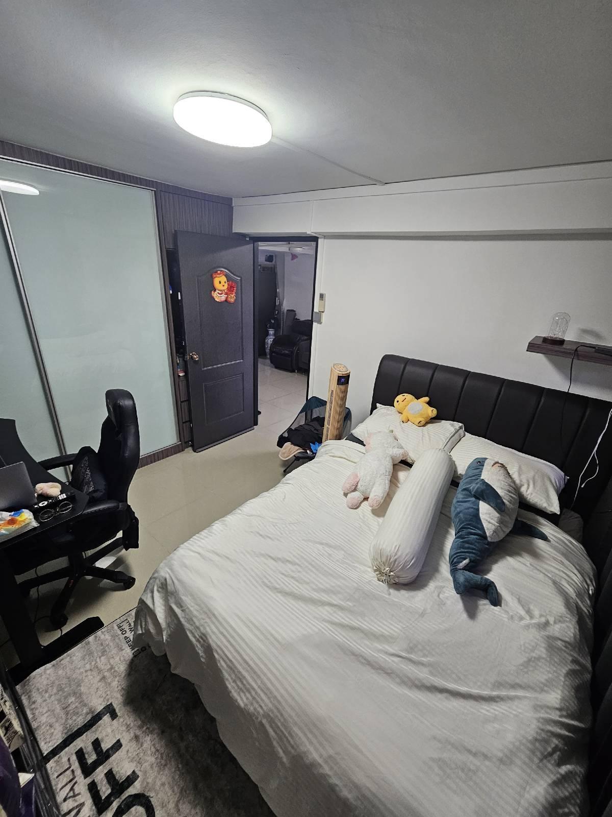 HDB Apartment for Sale, 231 Lorong 8 Toa Payoh HDB Apartment For Sale, $420,000, 2 Bed 2 Bath 818 sqft $513.00 psf, SGD 420,000 | 99-year Leasehold