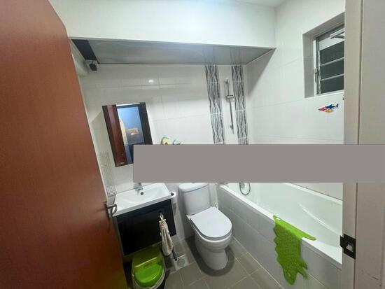 HDB Apartment for Sale, 93A Telok Blangah Street 31 HDB Apartment For Sale, $880,000, 3 Bed 2 Bath 1,001 sqft $879.00 psf, SGD 880,000 | 99-year Leasehold