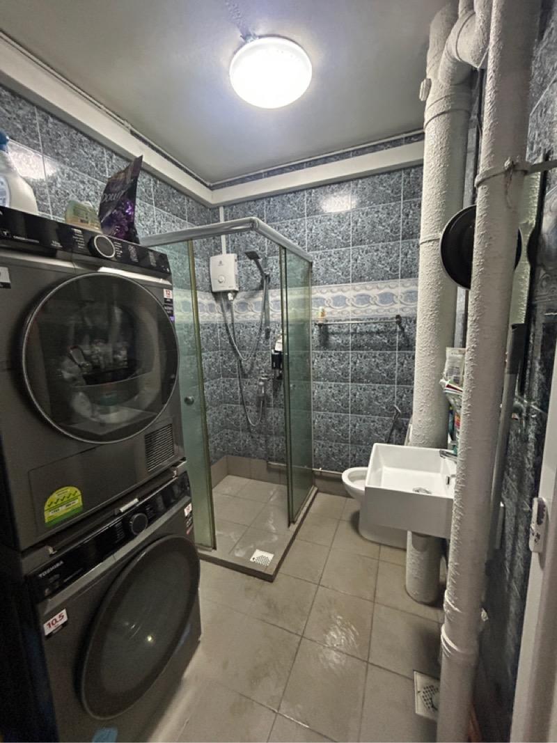 HDB Apartment for Sale, 147 Tampines Avenue 5 HDB Apartment For Sale, $990,000, 4 Bed 3 Bath 139 sqft $7,122.00 psf, SGD 990,000 | 99-year Leasehold