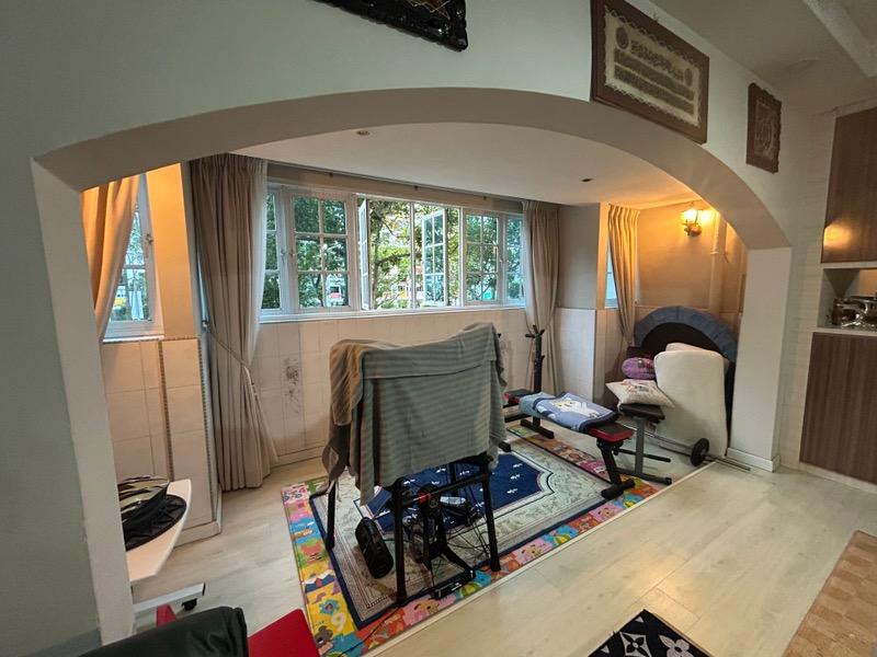 HDB Apartment for Sale, 147 Tampines Avenue 5 HDB Apartment For Sale, $990,000, 4 Bed 3 Bath 139 sqft $7,122.00 psf, SGD 990,000 | 99-year Leasehold