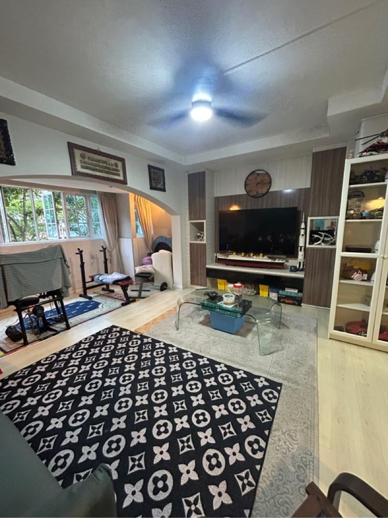 HDB Apartment for Sale, 147 Tampines Avenue 5 HDB Apartment For Sale, $990,000, 4 Bed 3 Bath 139 sqft $7,122.00 psf, SGD 990,000 | 99-year Leasehold