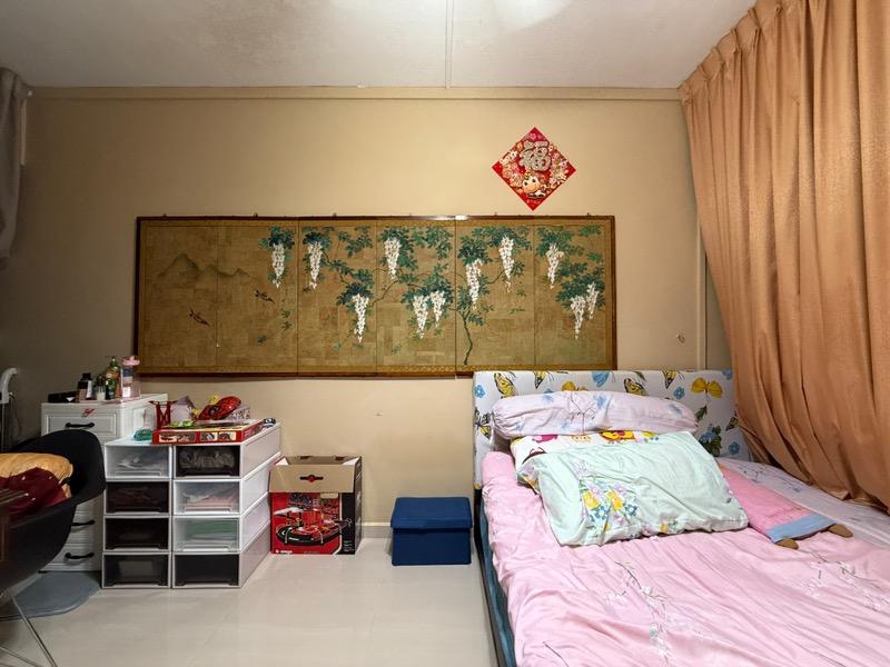 HDB Apartment for Sale, 423 Canberra Road HDB Apartment For Sale, $790,000, 3 Bed 2 Bath 1,399 sqft $565.00 psf, SGD 790,000 | 99-year Leasehold