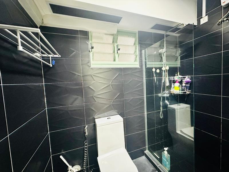 HDB Apartment for Sale, 638A Punggol Drive HDB Apartment For Sale, $648,000, 3 Bed 2 Bath 1,184 sqft $547.00 psf, SGD 648,000 | 99-year Leasehold