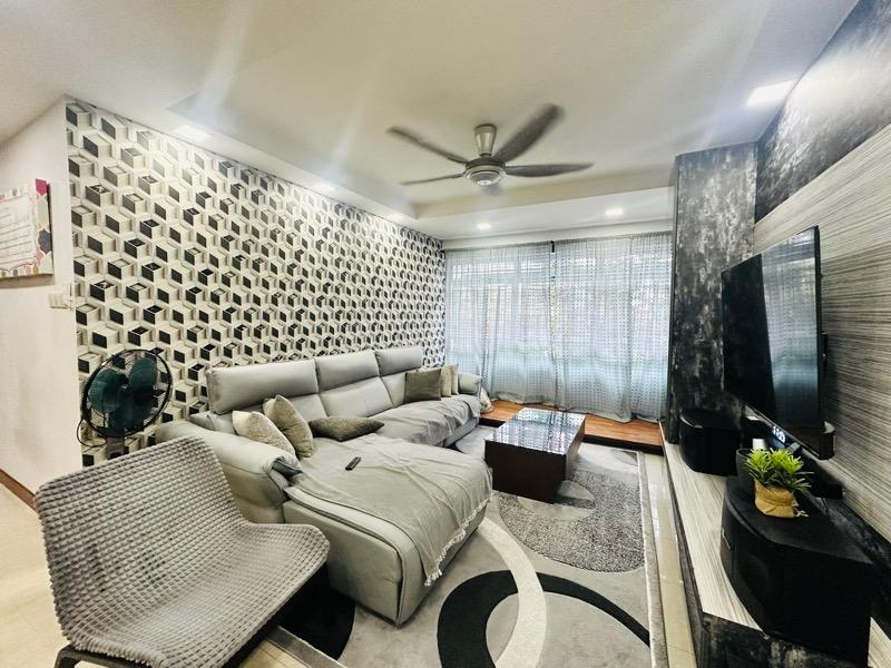 HDB Apartment for Sale, 638A Punggol Drive HDB Apartment For Sale, $648,000, 3 Bed 2 Bath 1,184 sqft $547.00 psf, SGD 648,000 | 99-year Leasehold