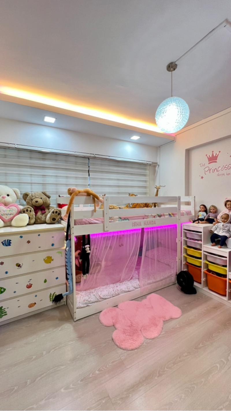 HDB Apartment for Sale, 501 Jelapang Road HDB Apartment For Sale, $599,000, 3 Bed 2 Bath 1,087 sqft $551.00 psf, SGD 599,000 | 99-year Leasehold