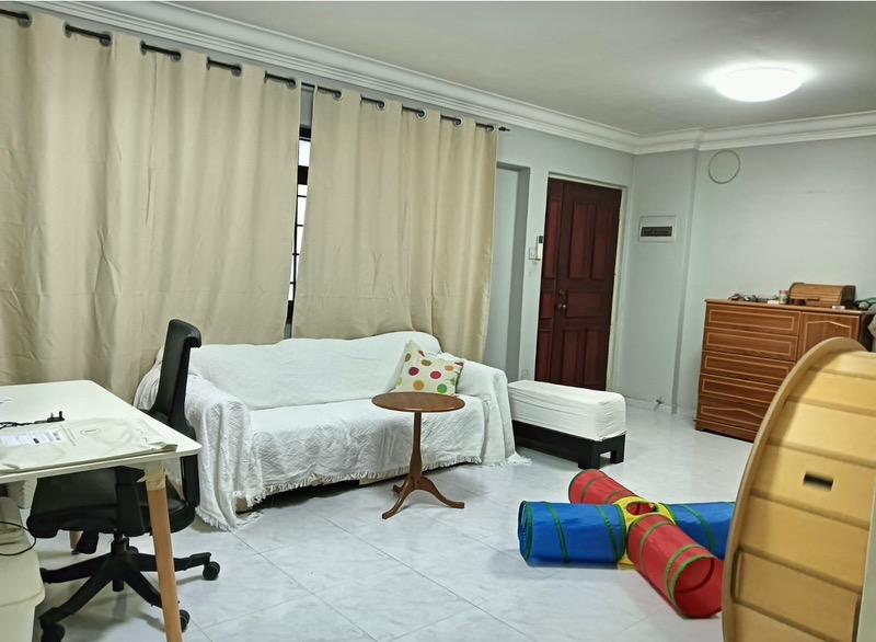 Prop-GPT: HDB Apartment: D22 Boon Lay 662B Jurong West Street 64
