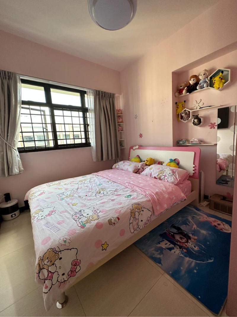 HDB Apartment for Sale, 997C Buangkok Crescent HDB Apartment For Sale, $738,000, 3 Bed 2 Bath 1,001 sqft $737.00 psf, SGD 738,000 | 99-year Leasehold