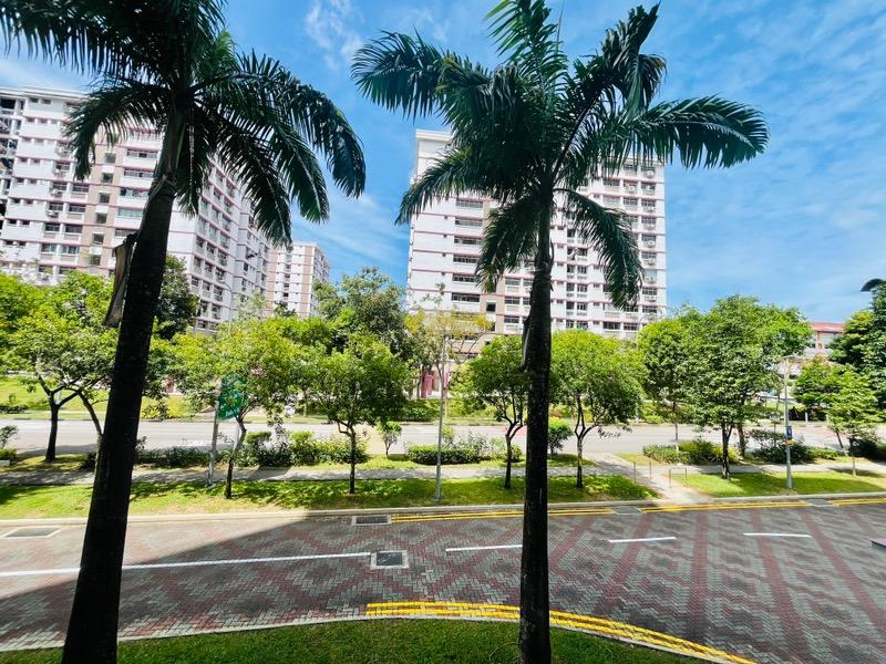 HDB Apartment for Sale, 763 Choa Chu Kang North 5 HDB Apartment For Sale, $550,000, 3 Bed 2 Bath 1,130 sqft $487.00 psf, SGD 550,000 | 99-year Leasehold