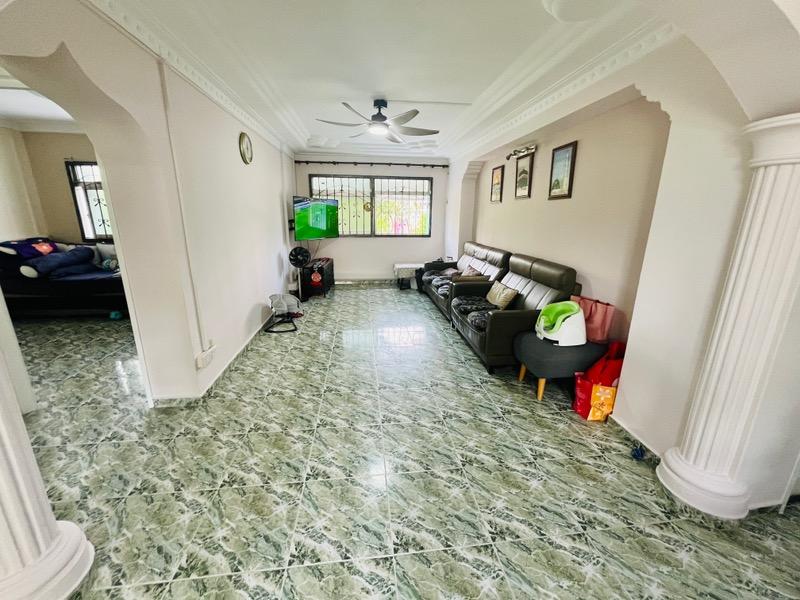 HDB Apartment for Sale, 763 Choa Chu Kang North 5 HDB Apartment For Sale, $550,000, 3 Bed 2 Bath 1,130 sqft $487.00 psf, SGD 550,000 | 99-year Leasehold