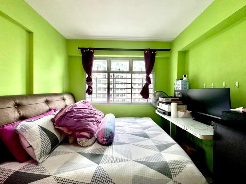 HDB Apartment for Sale. 