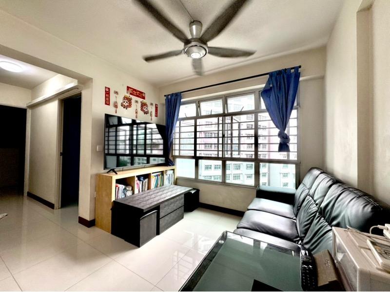 HDB Apartment for Sale. 