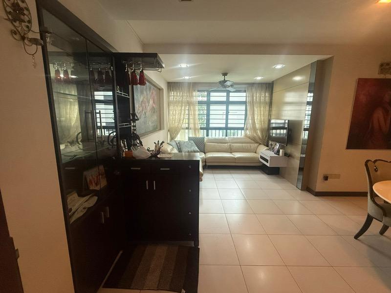 HDB Apartment for Sale, 436A Fernvale Road HDB Apartment For Sale, $629,999, 3 Bed 2 Bath 1,033 sqft $610.00 psf, SGD 629,999 | 99-year Leasehold