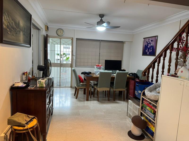 HDB Apartment for Sale, 601 Choa Chu Kang Street 62 HDB Apartment For Sale, $918,000, 4 Bed 3 Bath 1,571 sqft $584.00 psf, SGD 918,000 | 99-year Leasehold