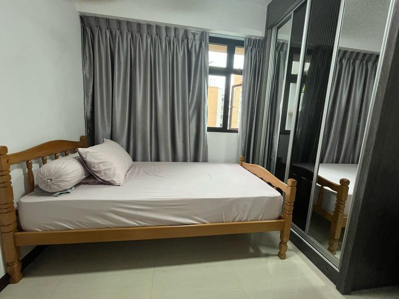 HDB Apartment for Sale, 995B Buangkok Crescent HDB Apartment For Sale, $550,000, 2 Bed 2 Bath 731 sqft $752.00 psf, SGD 550,000 | 99-year Leasehold